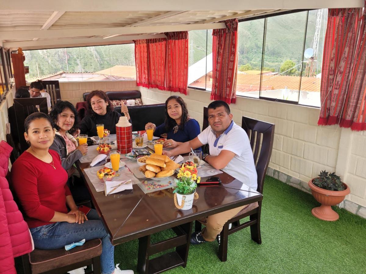 Hostal El Viajero En โอยานไตตามโบ ภายนอก รูปภาพ
